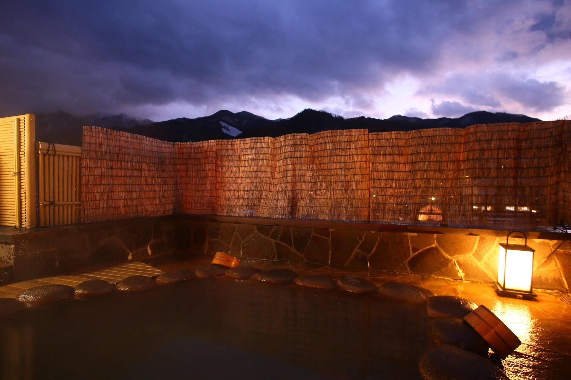 Ichinoyu Katei Hotel Yamanouchi  Exterior photo